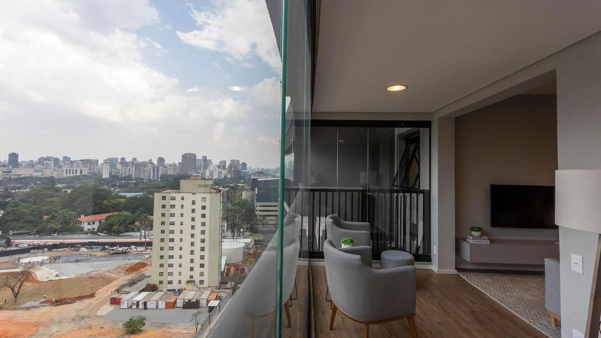 Expand Pinheiros Apartment Sao Paulo